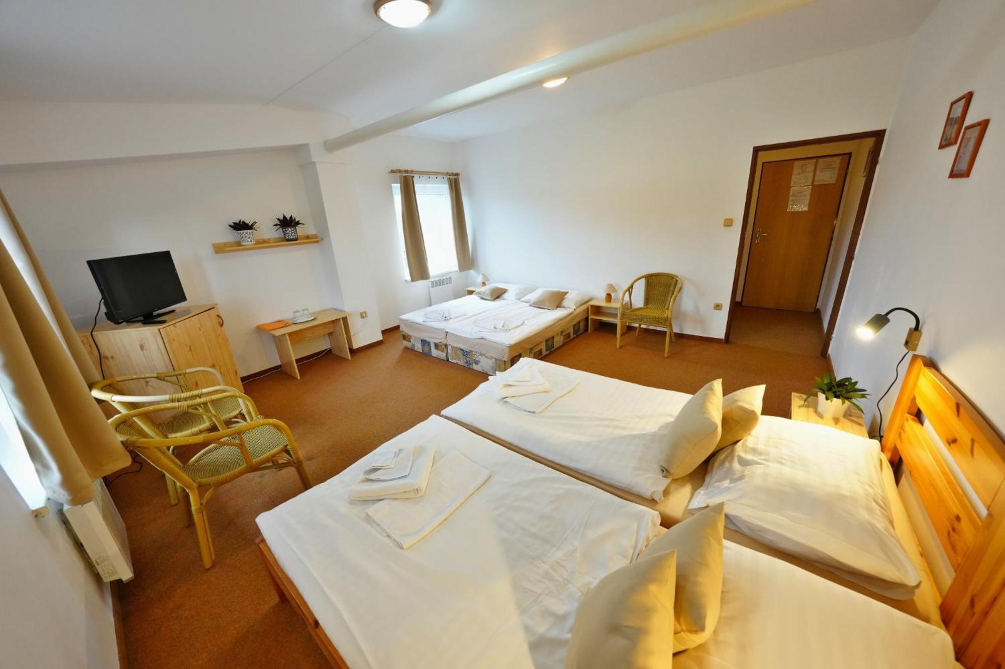 Resort Ohrada Vísky Esterno foto